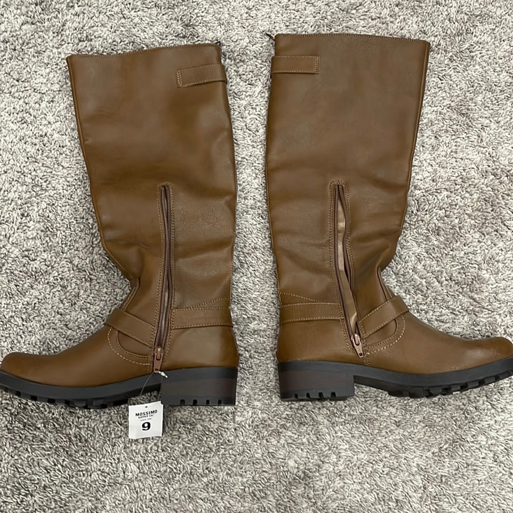 Mossimo size 9 brown boots